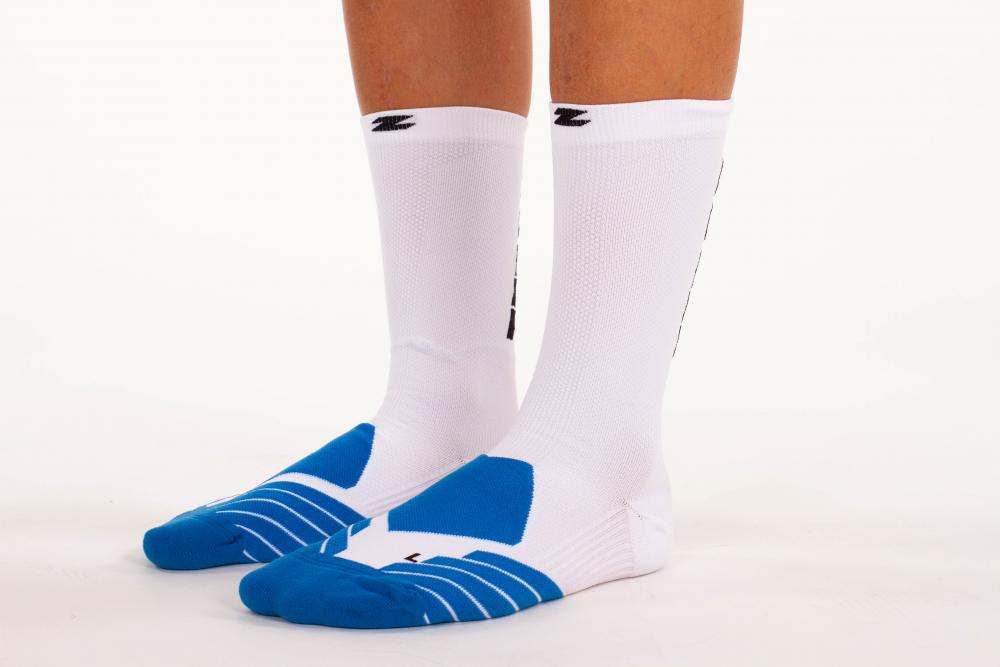 Z3R0D HIGH SOCKS ARMANDA WHITE