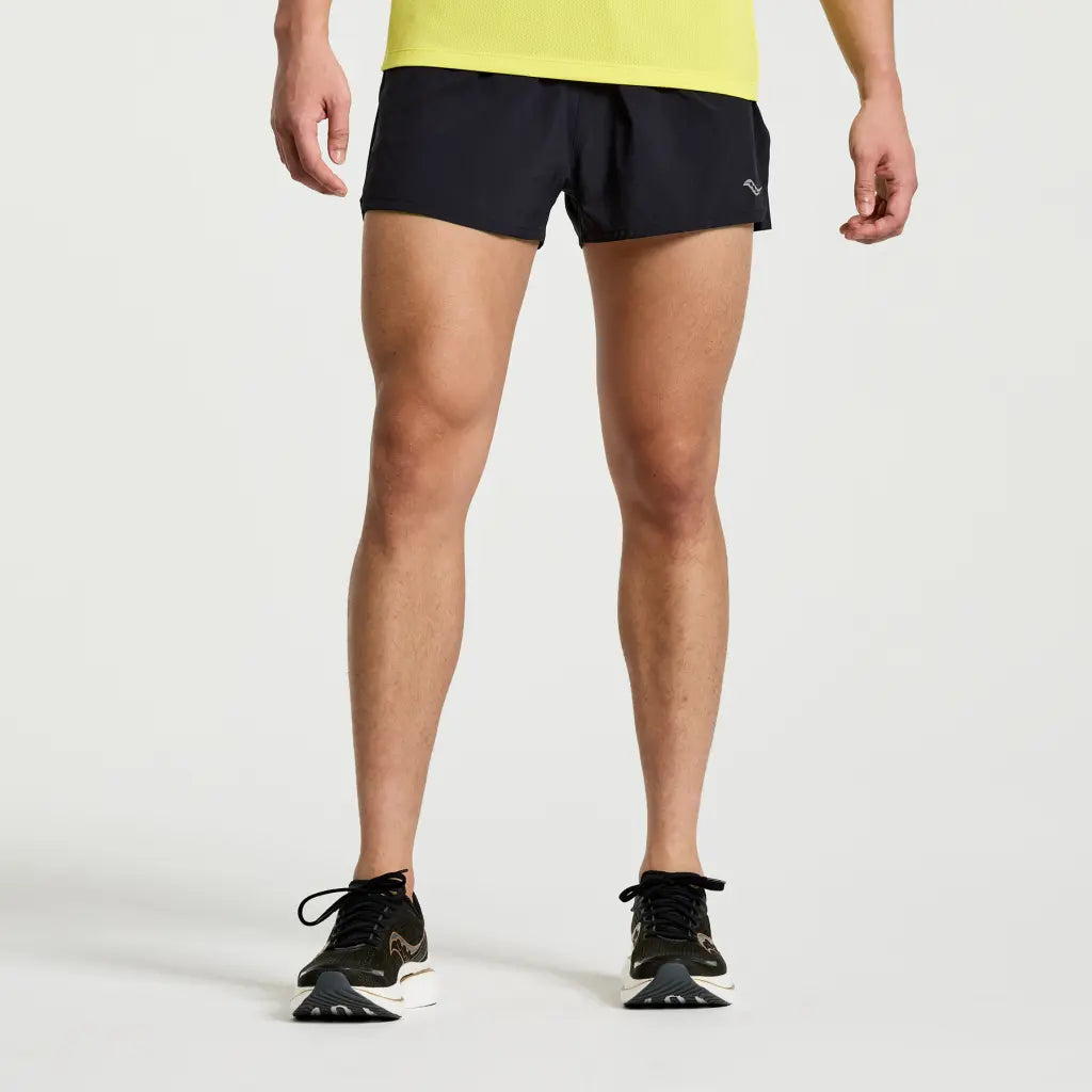 SAUCONY OUTPACE 2.5" SPLIT MEN'S SHORT